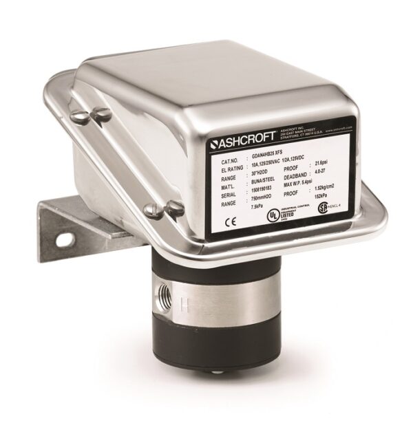 Differential pressure switch